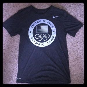 Dark gray dri fit Nike tee